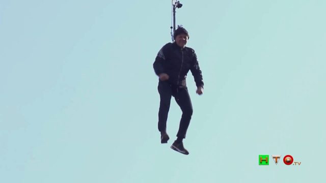 Carnevale di Venezia 2018 – Renzo Rosso , il volo dell’aquila in Piazza S. Marco – www.HTO.tv