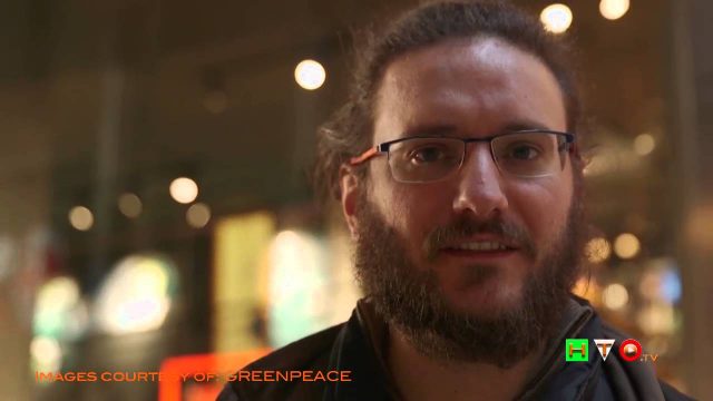 GREENPEACE : Azione negozio The North Face uso sostanze pericolose abbigliamento