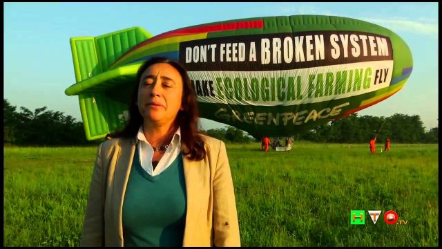 Greenpeace – In Dirigibile sopra Milano per un’Agricoltura ecologica