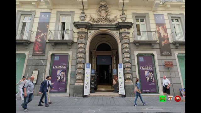 Picasso – Arlecchino con Specchio arrivo dal Museo Thyssen- Bornemisza di Madrid – www.HTO.tv